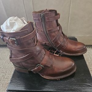 Freebird Raine Cognac Size 8